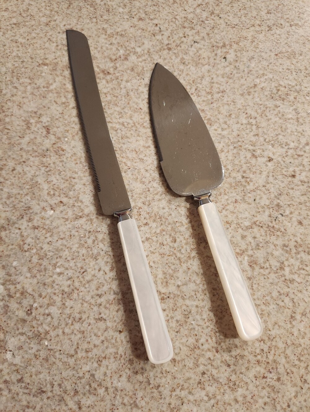 Vintage Hallmark Pearl White Cake Knife and Server Set